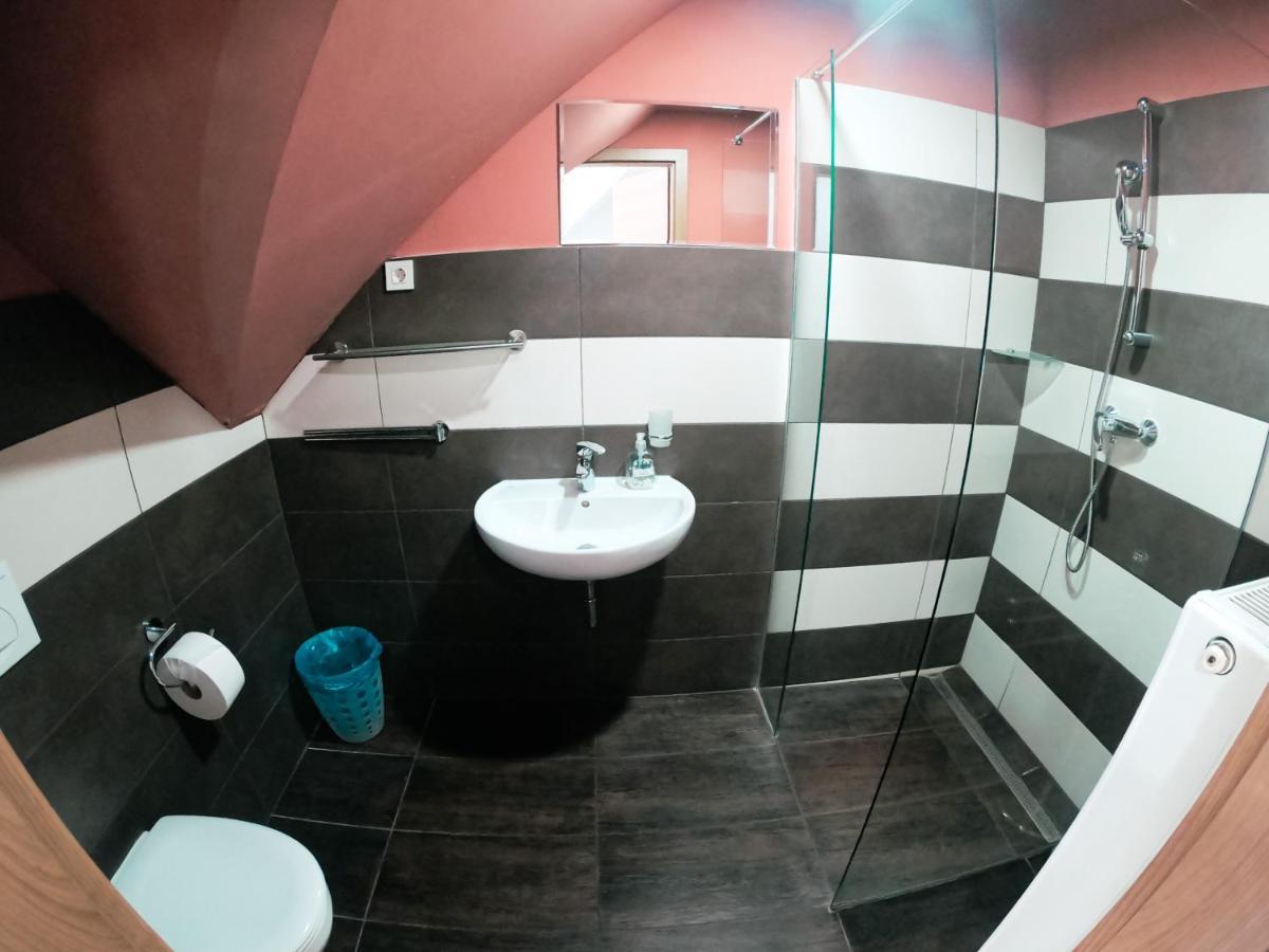 Apartment And Rooms Maraton Kranjska Gora Εξωτερικό φωτογραφία