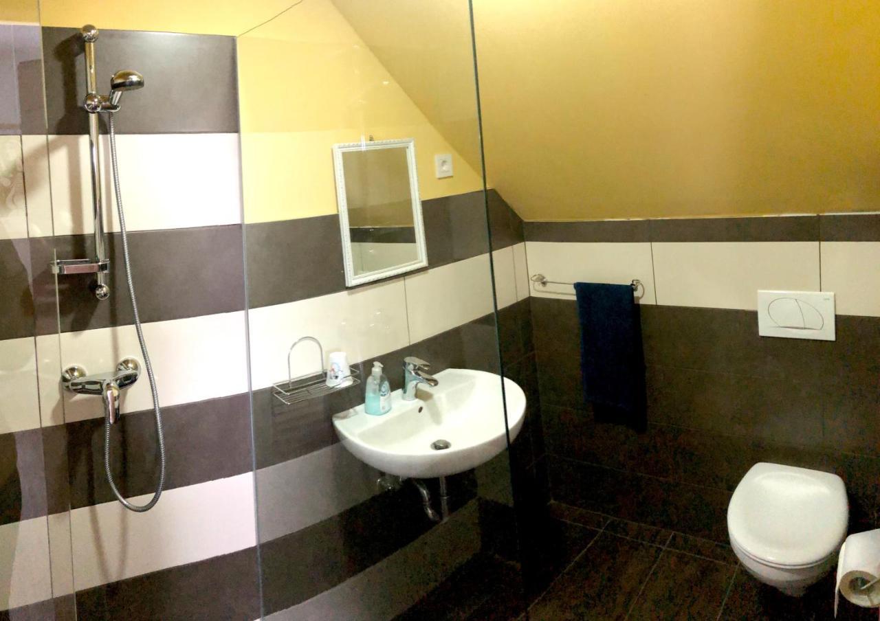 Apartment And Rooms Maraton Kranjska Gora Εξωτερικό φωτογραφία
